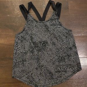 Under armour Razorback Tank - YLG